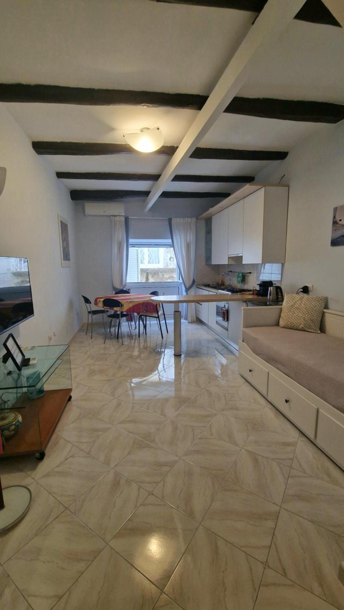 Casa Di Gabri Apartment Naples Luaran gambar