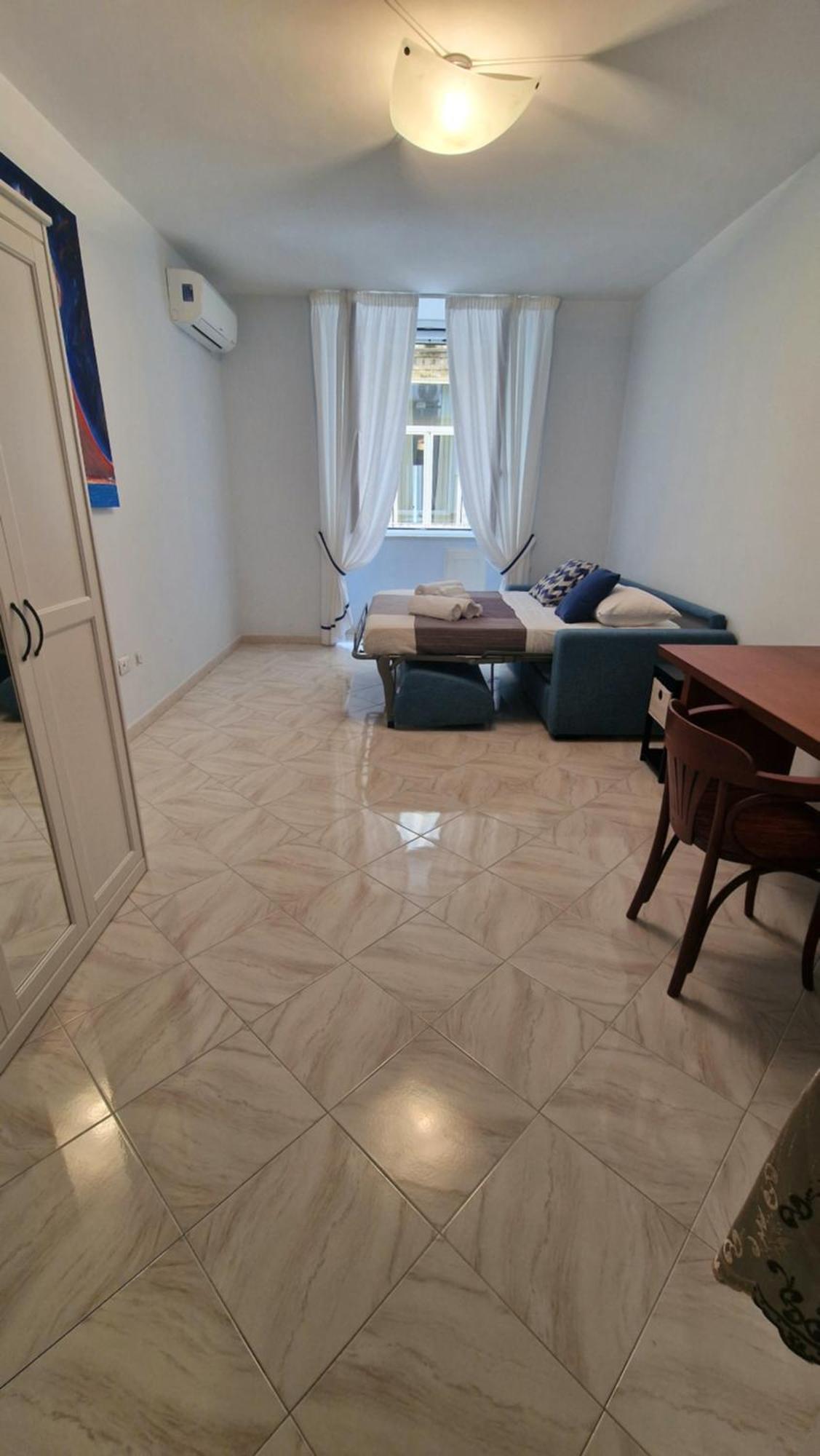 Casa Di Gabri Apartment Naples Luaran gambar