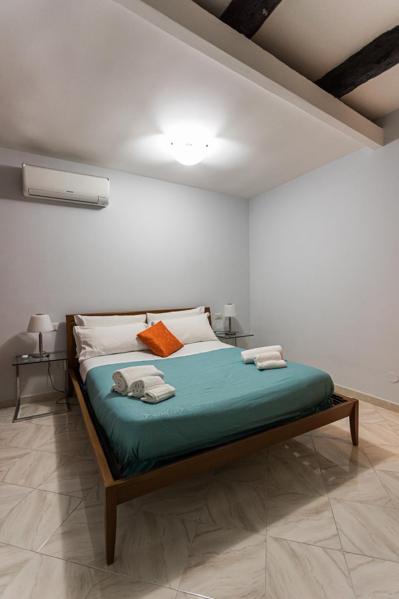 Casa Di Gabri Apartment Naples Luaran gambar