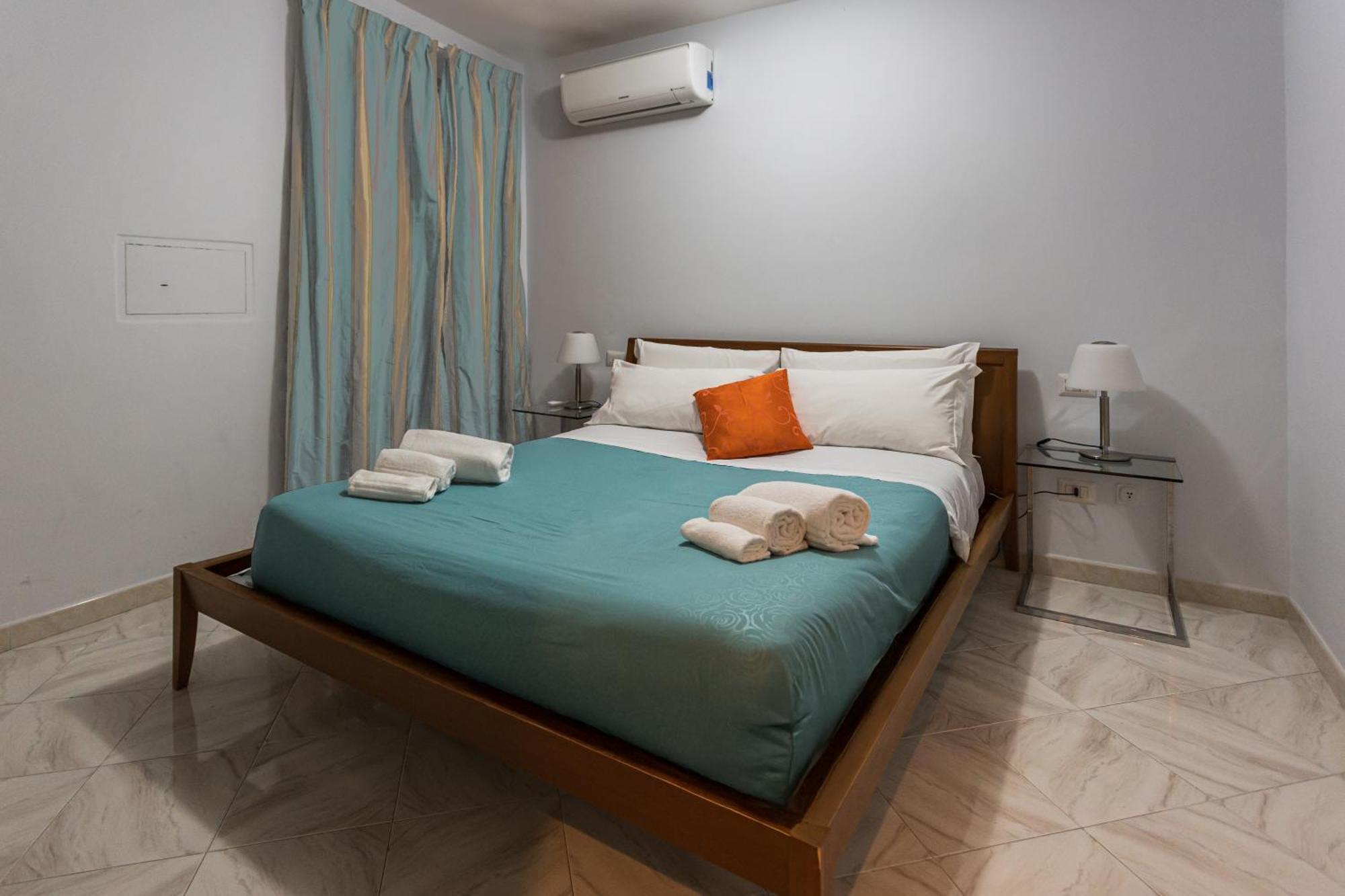 Casa Di Gabri Apartment Naples Luaran gambar